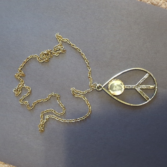 Antique JFK MLK Peace Sign Long Necklace - Picture 3 of 3